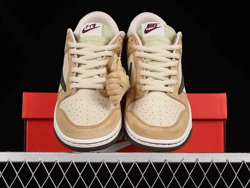 All Categories Nk SB Dunk Series Nk SB Dunk Low Low-top sneakers Nk SB Dunk Low World Cup themed SB low-top sports and leisure sneakers CU1726-666